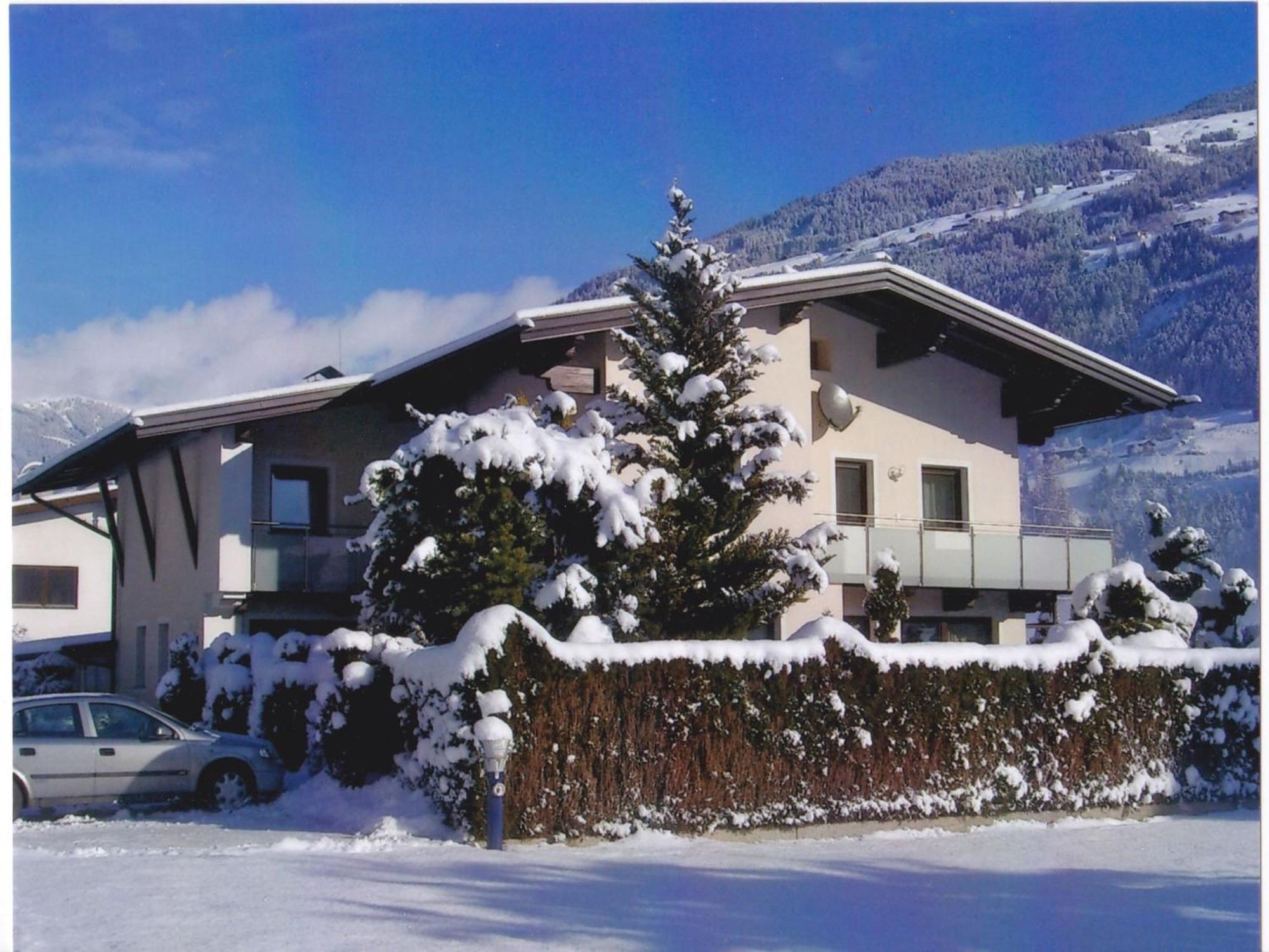 Cozy Apartment In Aschau Im Zillertal Near Ski Lift 外观 照片